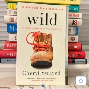 Wild by Cheryl Strayed Paperback Book EUC